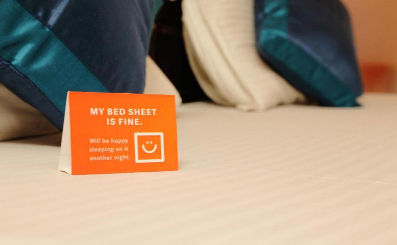Royal Blue Meridian Inn Μπανγκαλόρ Εξωτερικό φωτογραφία